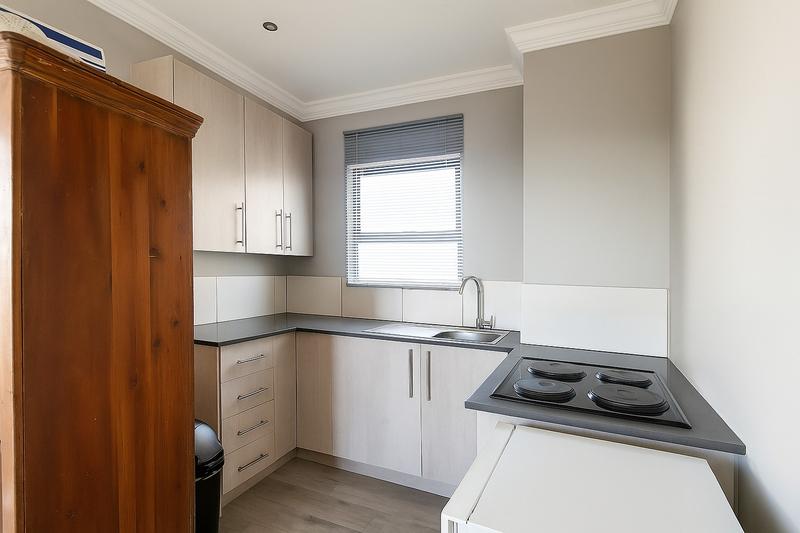 5 Bedroom Property for Sale in Country View Estate Gauteng