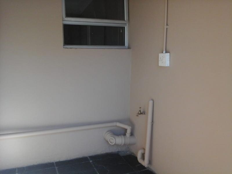 To Let 1 Bedroom Property for Rent in Risidale Gauteng