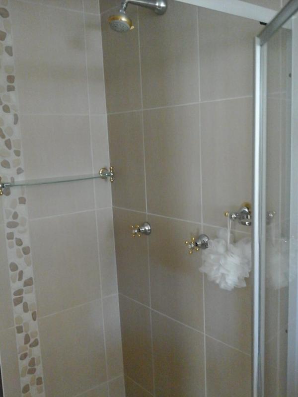 To Let 1 Bedroom Property for Rent in Risidale Gauteng