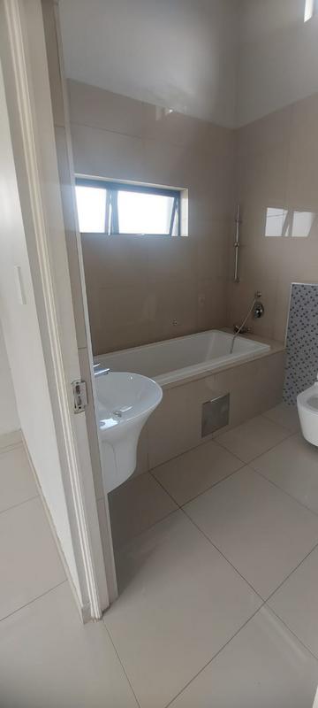 To Let 2 Bedroom Property for Rent in Equestria Gauteng