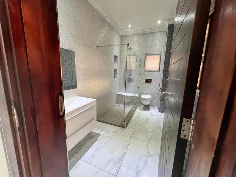 To Let 4 Bedroom Property for Rent in Raslouw Gardens Gauteng