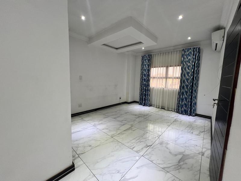 To Let 4 Bedroom Property for Rent in Raslouw Gardens Gauteng