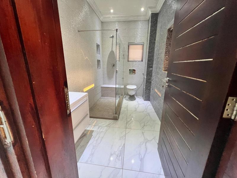 To Let 4 Bedroom Property for Rent in Raslouw Gardens Gauteng