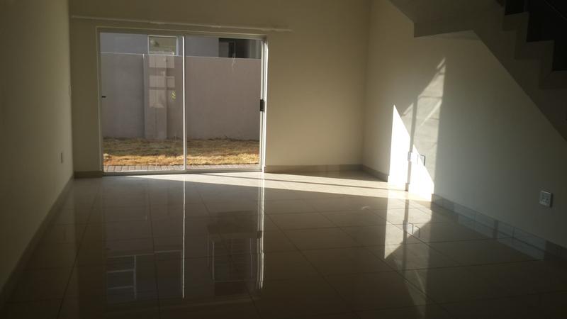 To Let 2 Bedroom Property for Rent in Eldo Lakes Estate Gauteng