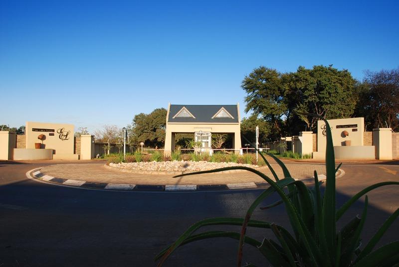To Let 2 Bedroom Property for Rent in Eldo Lakes Estate Gauteng