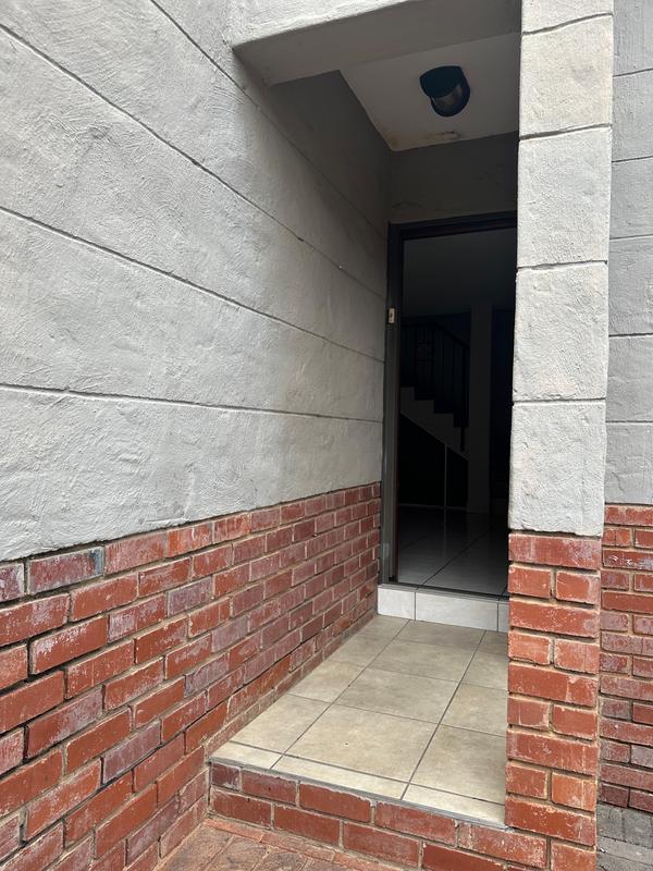 4 Bedroom Property for Sale in Equestria Gauteng