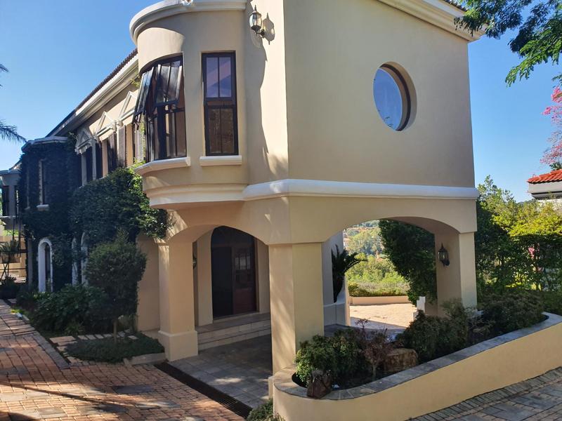To Let 4 Bedroom Property for Rent in Waterkloof Ridge Gauteng