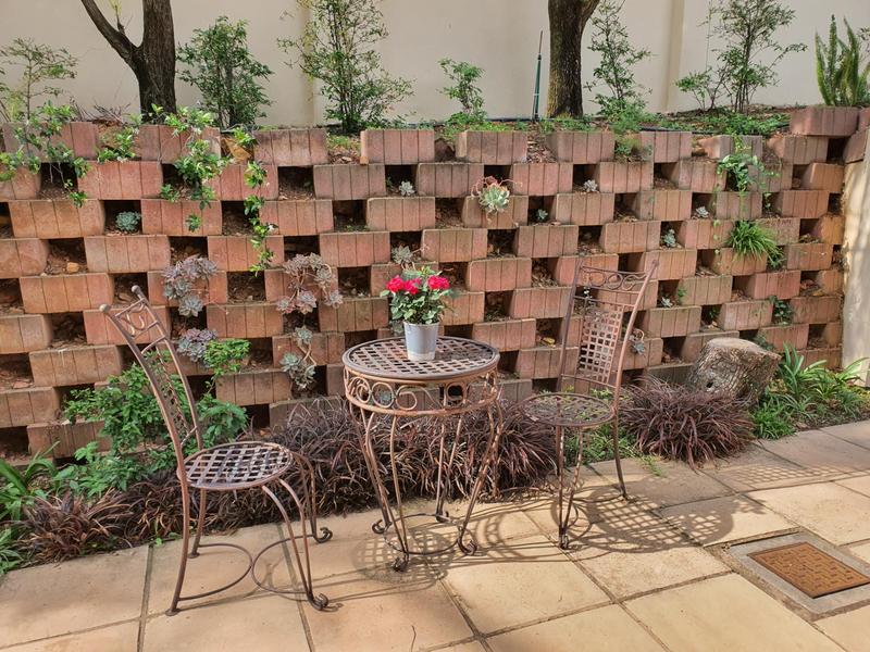 To Let 4 Bedroom Property for Rent in Waterkloof Ridge Gauteng