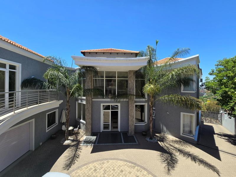 6 Bedroom Property for Sale in Waterkloof Ridge Gauteng