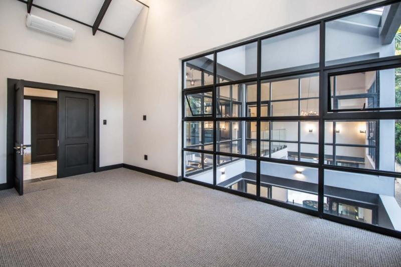 6 Bedroom Property for Sale in Waterkloof A H Gauteng