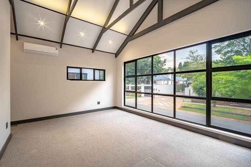 6 Bedroom Property for Sale in Waterkloof A H Gauteng