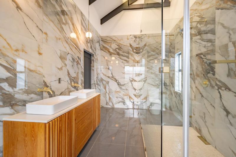 6 Bedroom Property for Sale in Waterkloof A H Gauteng