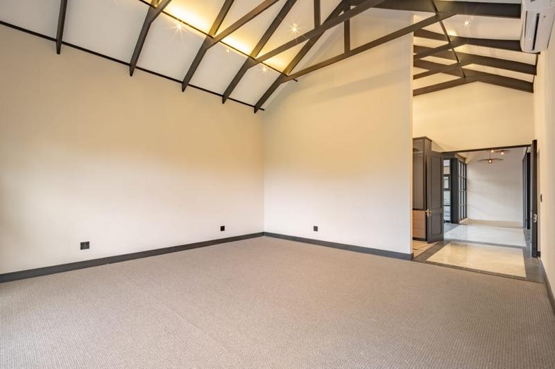 6 Bedroom Property for Sale in Waterkloof A H Gauteng