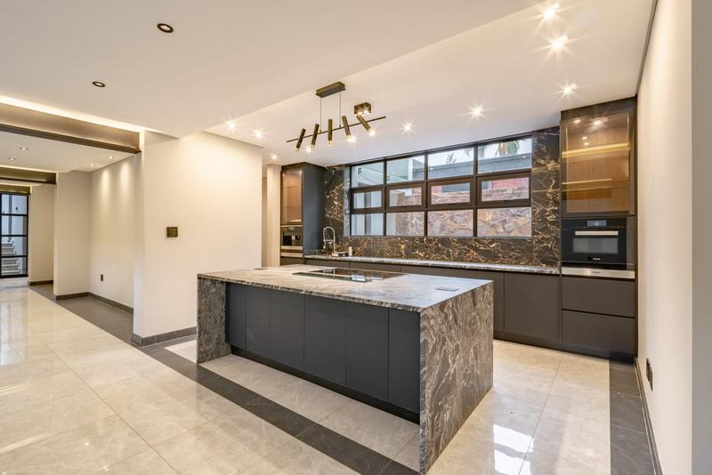 6 Bedroom Property for Sale in Waterkloof A H Gauteng