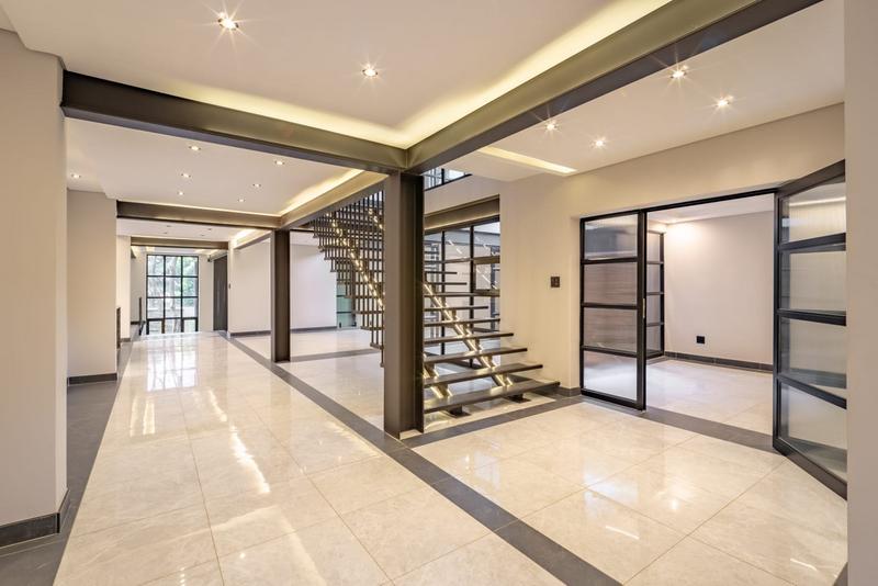 6 Bedroom Property for Sale in Waterkloof A H Gauteng