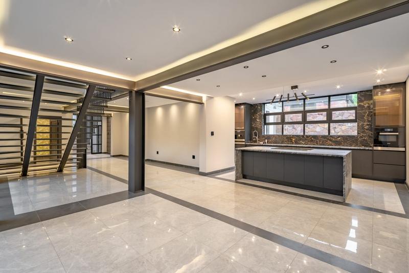 6 Bedroom Property for Sale in Waterkloof A H Gauteng