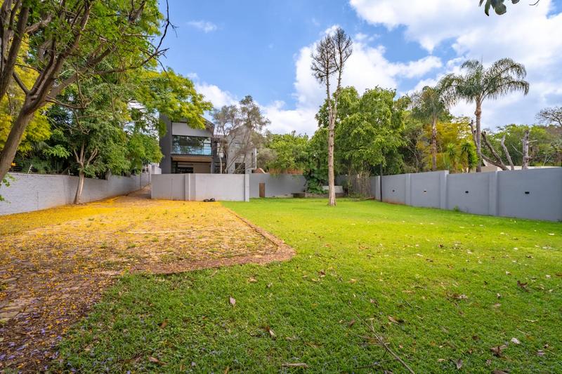 6 Bedroom Property for Sale in Waterkloof A H Gauteng