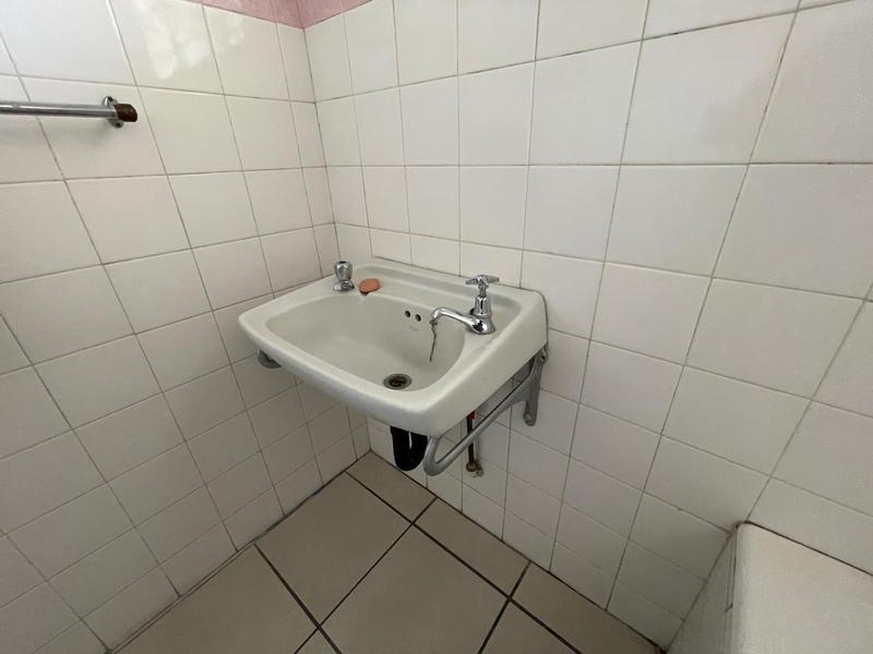 4 Bedroom Property for Sale in Reigerpark Gauteng