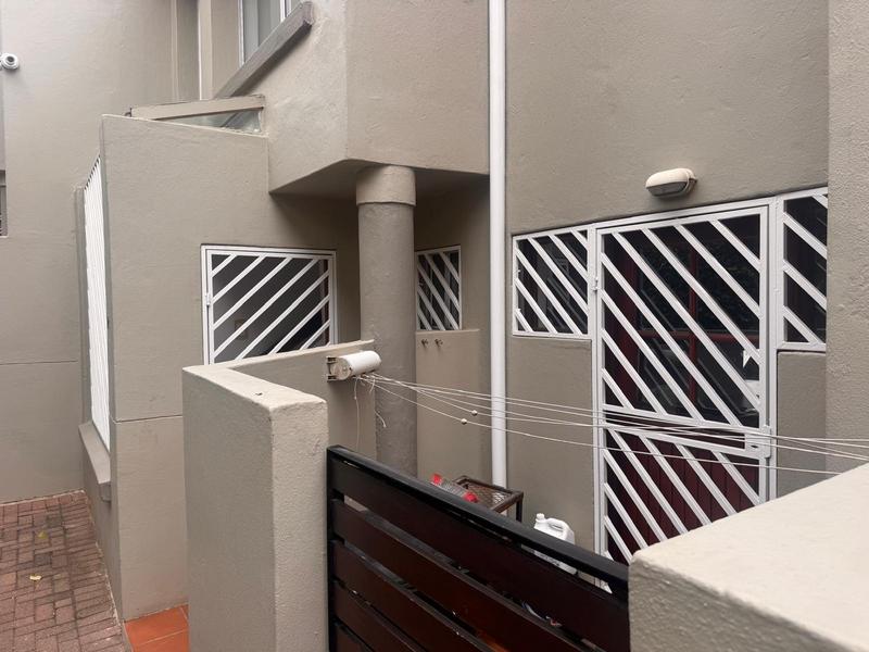 To Let 3 Bedroom Property for Rent in Bedford Gardens Gauteng
