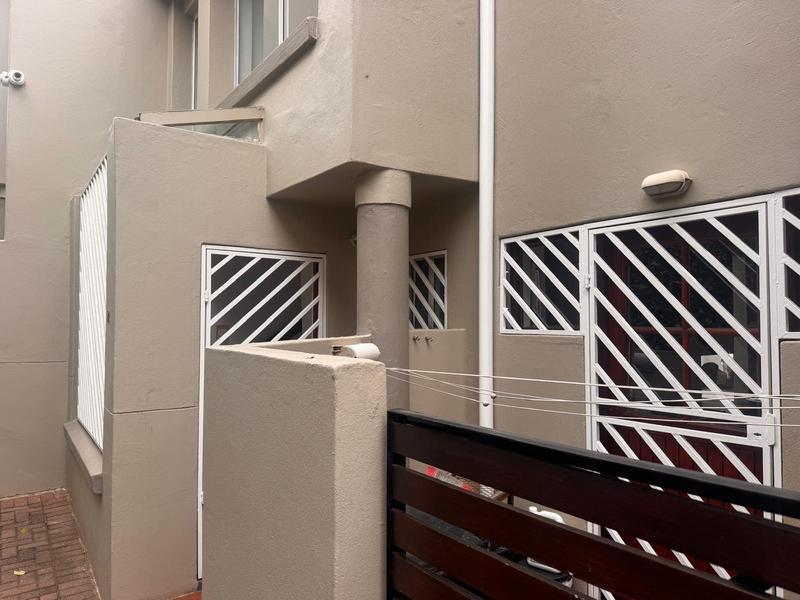 To Let 3 Bedroom Property for Rent in Bedford Gardens Gauteng