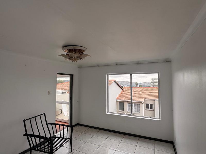 To Let 3 Bedroom Property for Rent in Bedford Gardens Gauteng