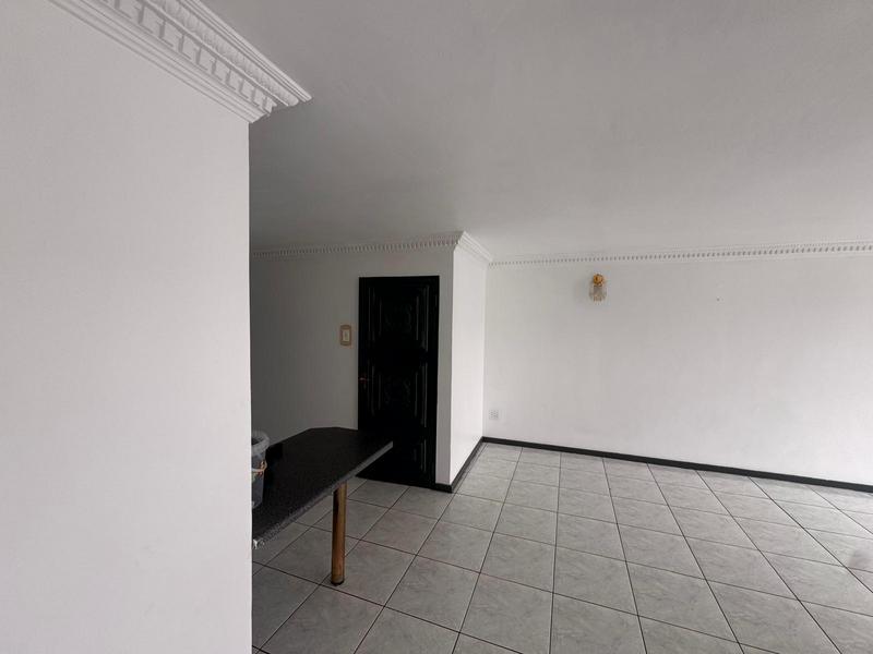 To Let 3 Bedroom Property for Rent in Bedford Gardens Gauteng