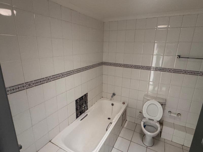 To Let 3 Bedroom Property for Rent in Bedford Gardens Gauteng