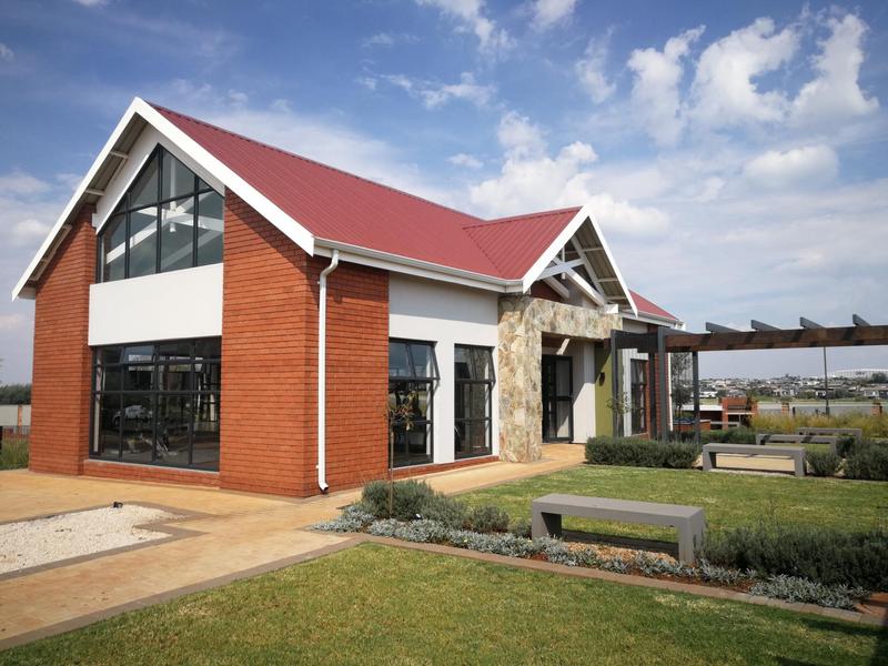 To Let 1 Bedroom Property for Rent in Glen Marais Gauteng