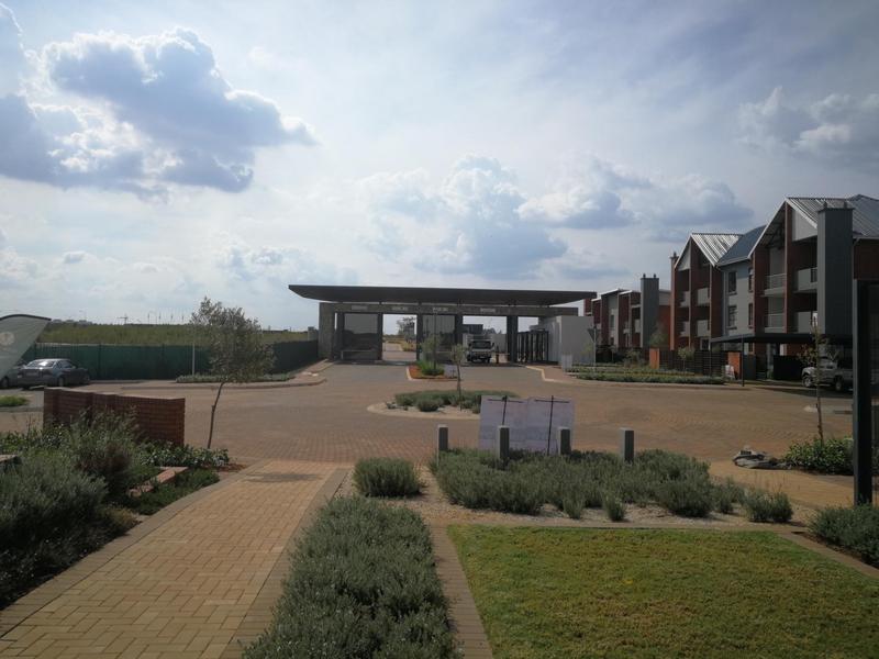 To Let 1 Bedroom Property for Rent in Glen Marais Gauteng