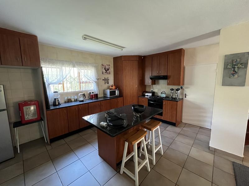 To Let 3 Bedroom Property for Rent in Silver Lakes Gauteng