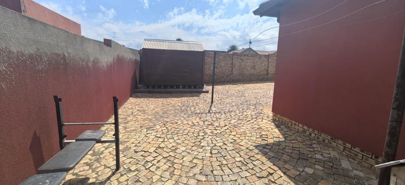 2 Bedroom Property for Sale in Mindalore Gauteng