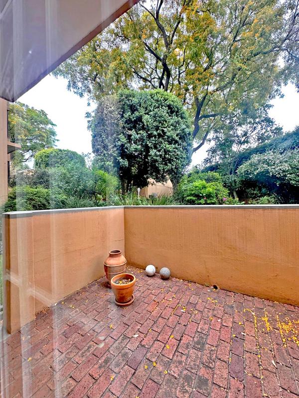 To Let 1 Bedroom Property for Rent in Atholl Gauteng