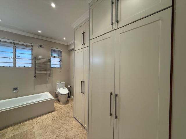 1 Bedroom Property for Sale in Morningside Gauteng