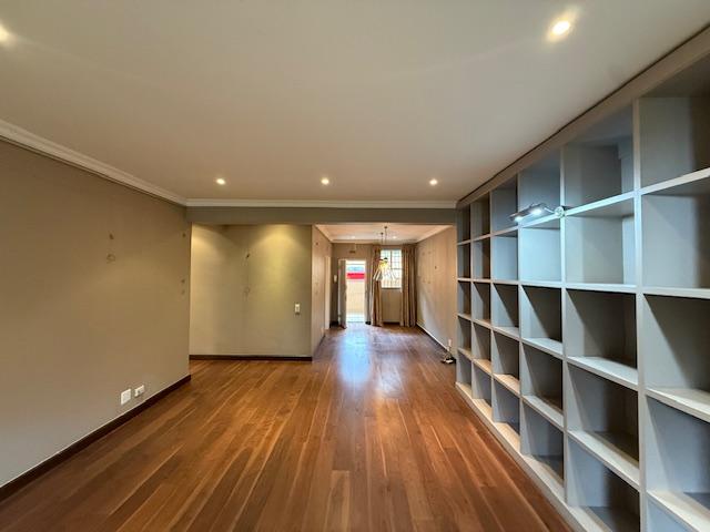 1 Bedroom Property for Sale in Morningside Gauteng