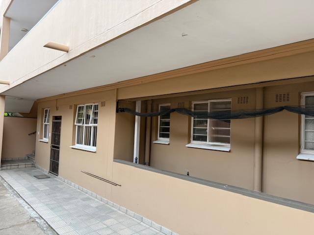 1 Bedroom Property for Sale in Morningside Gauteng