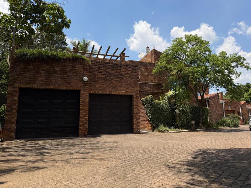 3 Bedroom Property for Sale in Waterkloof A H Gauteng