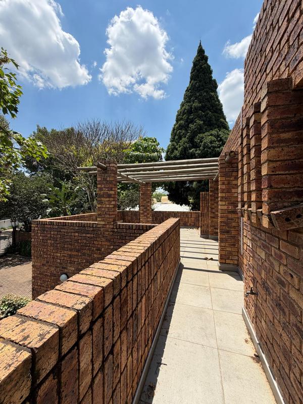 3 Bedroom Property for Sale in Waterkloof A H Gauteng
