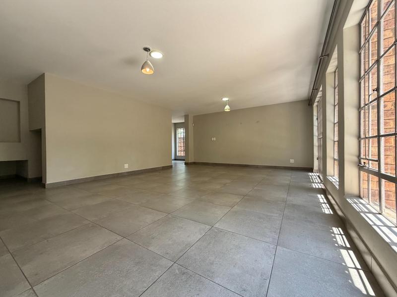 3 Bedroom Property for Sale in Waterkloof A H Gauteng