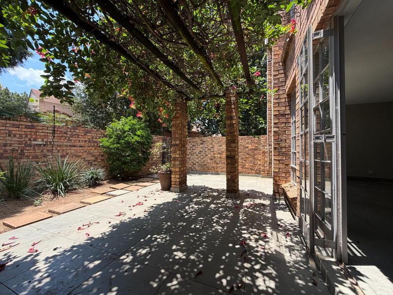 3 Bedroom Property for Sale in Waterkloof A H Gauteng