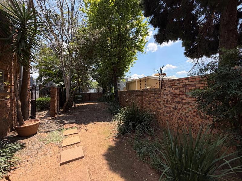 3 Bedroom Property for Sale in Waterkloof A H Gauteng