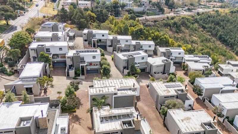 3 Bedroom Property for Sale in Waterkloof Ridge Gauteng