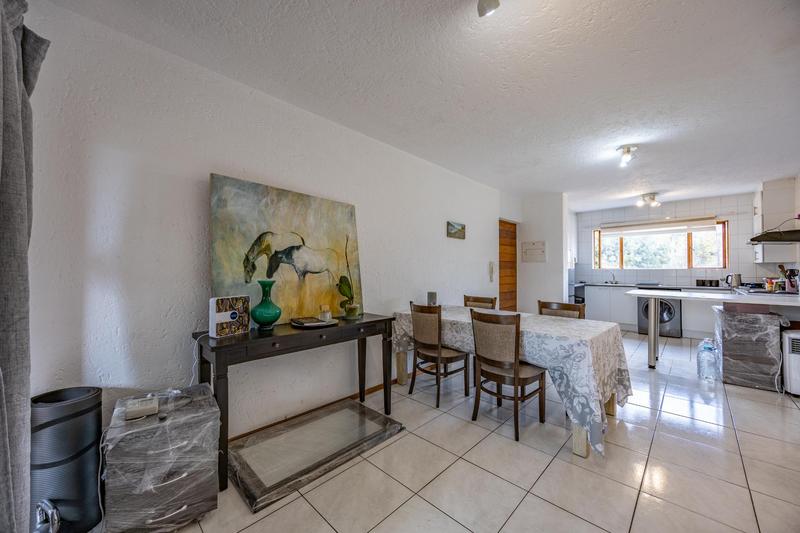 2 Bedroom Property for Sale in Waterkloof Ridge Gauteng