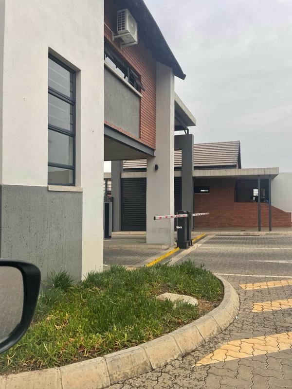 2 Bedroom Property for Sale in Amberfield Gauteng