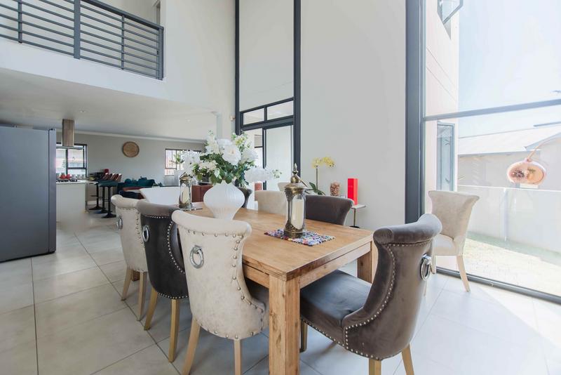 To Let 4 Bedroom Property for Rent in Copperleaf Estate Gauteng