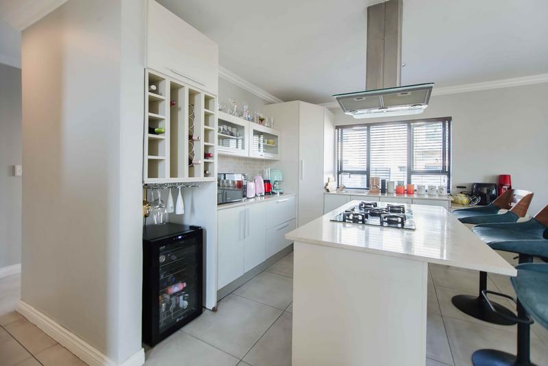 To Let 4 Bedroom Property for Rent in Copperleaf Estate Gauteng