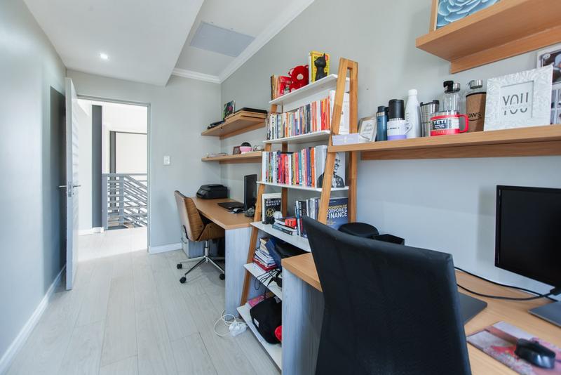 To Let 4 Bedroom Property for Rent in Copperleaf Estate Gauteng