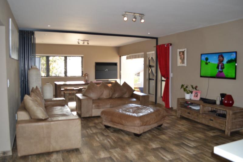 3 Bedroom Property for Sale in Copperleaf Estate Gauteng