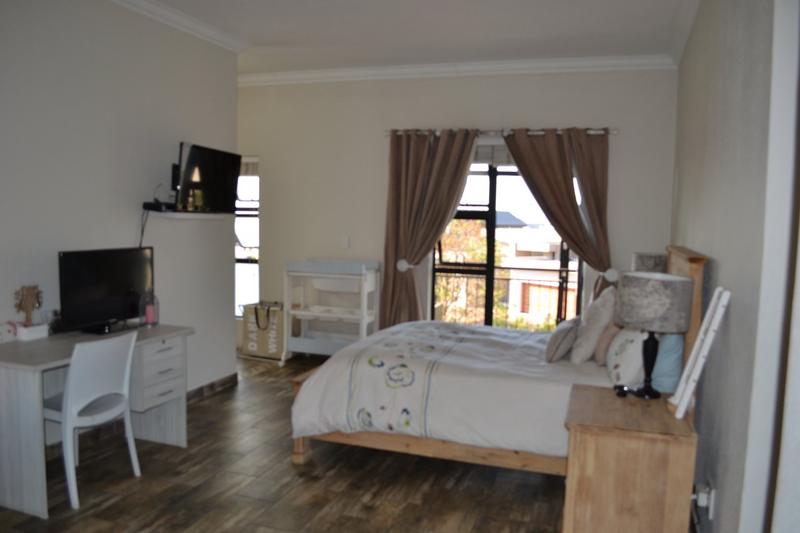 3 Bedroom Property for Sale in Copperleaf Estate Gauteng