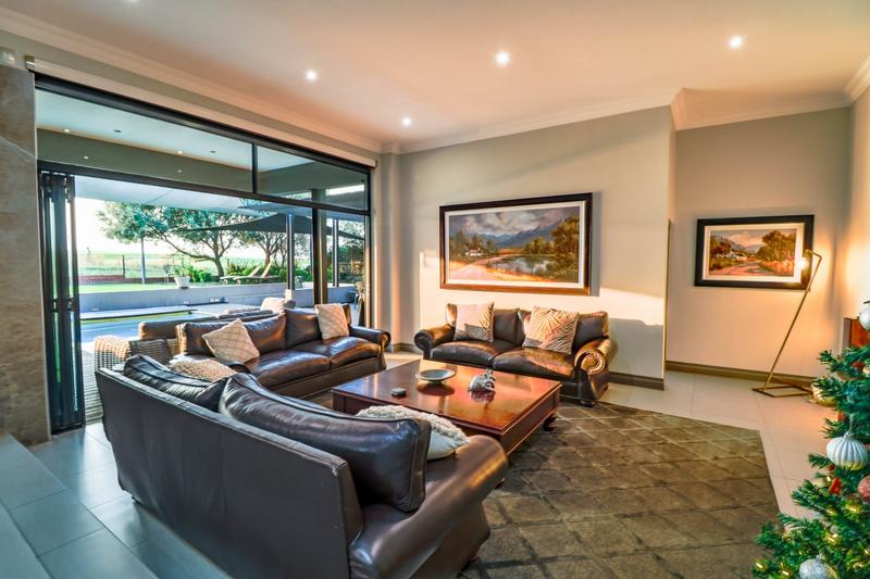 4 Bedroom Property for Sale in Copperleaf Estate Gauteng