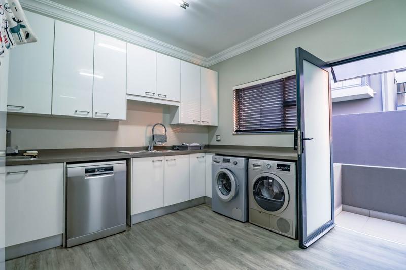 4 Bedroom Property for Sale in Copperleaf Estate Gauteng